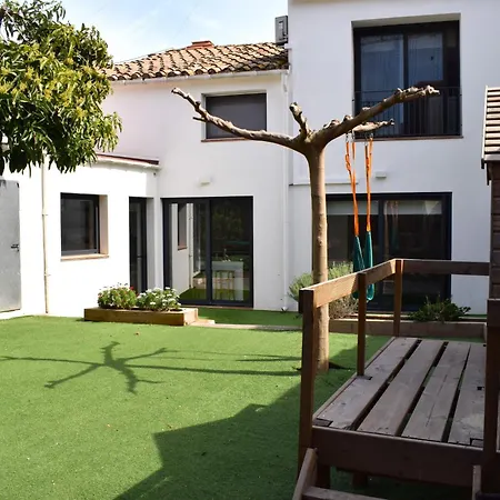 度假居 Casa Familiar A La Costa Brava *