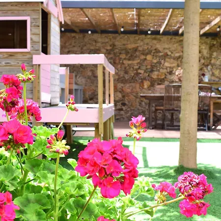 Casa Familiar A La Costa Brava 度假居